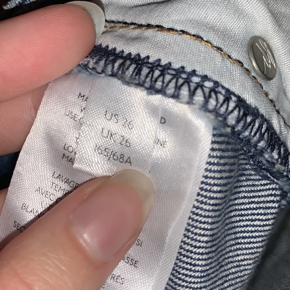 Free People | Distressed Frayed Hem Denim Jeans Size 26 - Picture 8 of 11